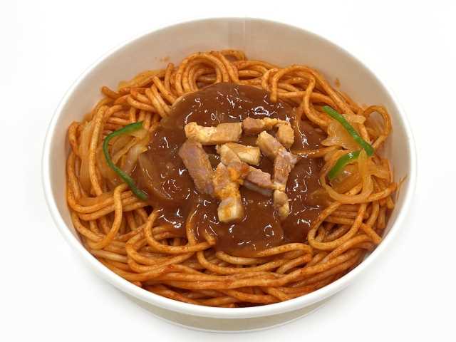 セブンイレブン 太麺ナポリタン