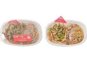 チンジャオロース丼と塩焼そば セブン-イレブン