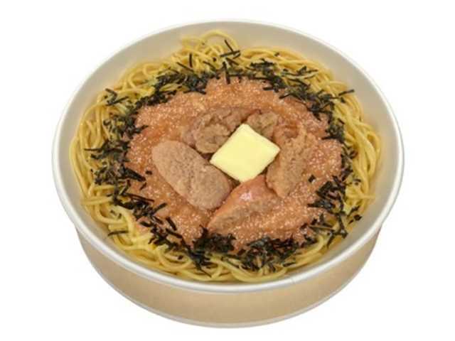 つぶつぶ生たらこをのせた和風パスタ セブンイレブン (7-ELEVEN)