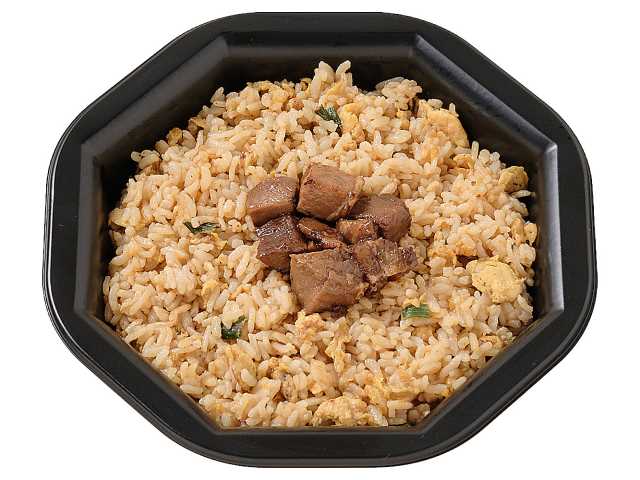 直火炙りのゴロっと焼豚　チャーハン セブンイレブン (7-ELEVEN)