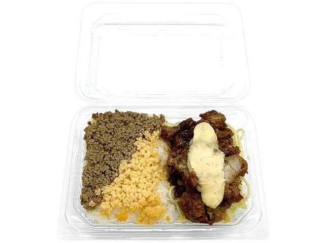 チキン南蛮＆鶏そぼろ弁当 セブンイレブン (7-ELEVEN)