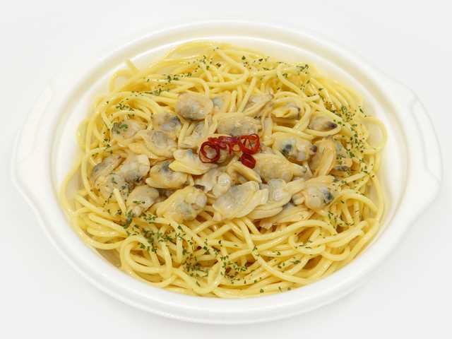 コクと旨味が広がる　ボンゴレスープパスタ セブンイレブン (7-ELEVEN)