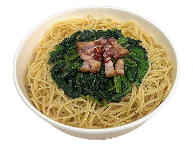 九州産ほうれん草とベーコンのペペロンチーノ セブンイレブン (7-ELEVEN)