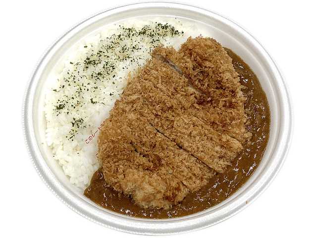 スパイス香るロースカツカレー