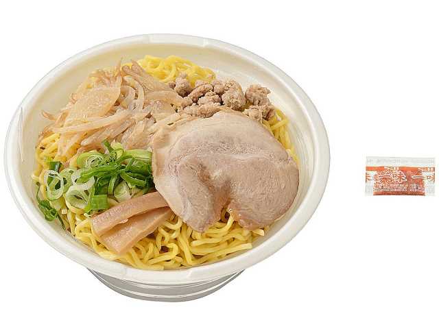 札幌すみれ監修　濃厚みそラーメン セブンイレブン (7-ELEVEN)