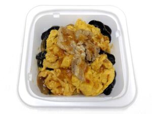 豚肉ときくらげのふんわり中華玉子炒め セブン-イレブン