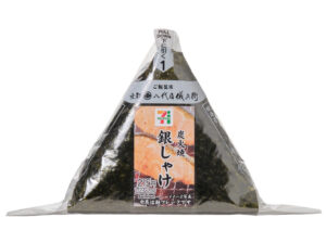手巻おにぎり 炭火焼銀しゃけ セブン-イレブン