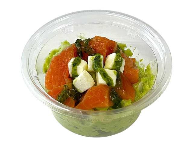 サーモントラウトのバジルポテトサラダ