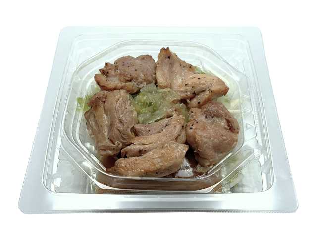 ねぎ塩チキンのサラダ